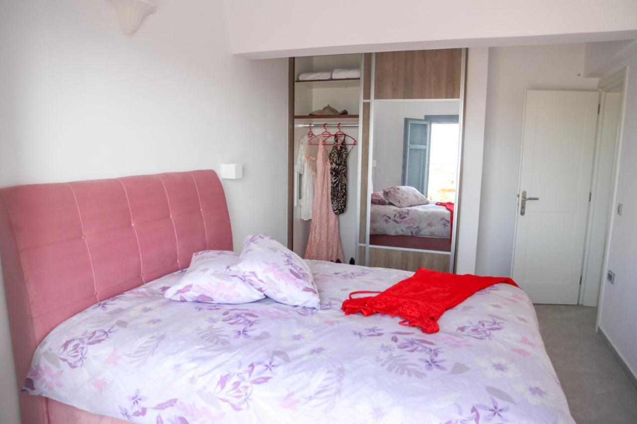 Luxe Maroussi Villas Pýrgos Exterior foto