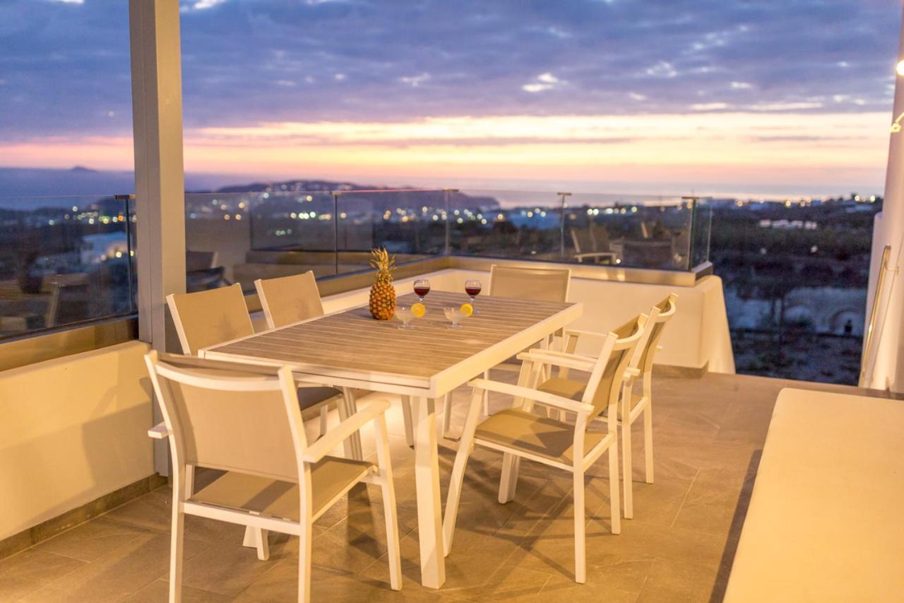 Luxe Maroussi Villas Pýrgos Exterior foto